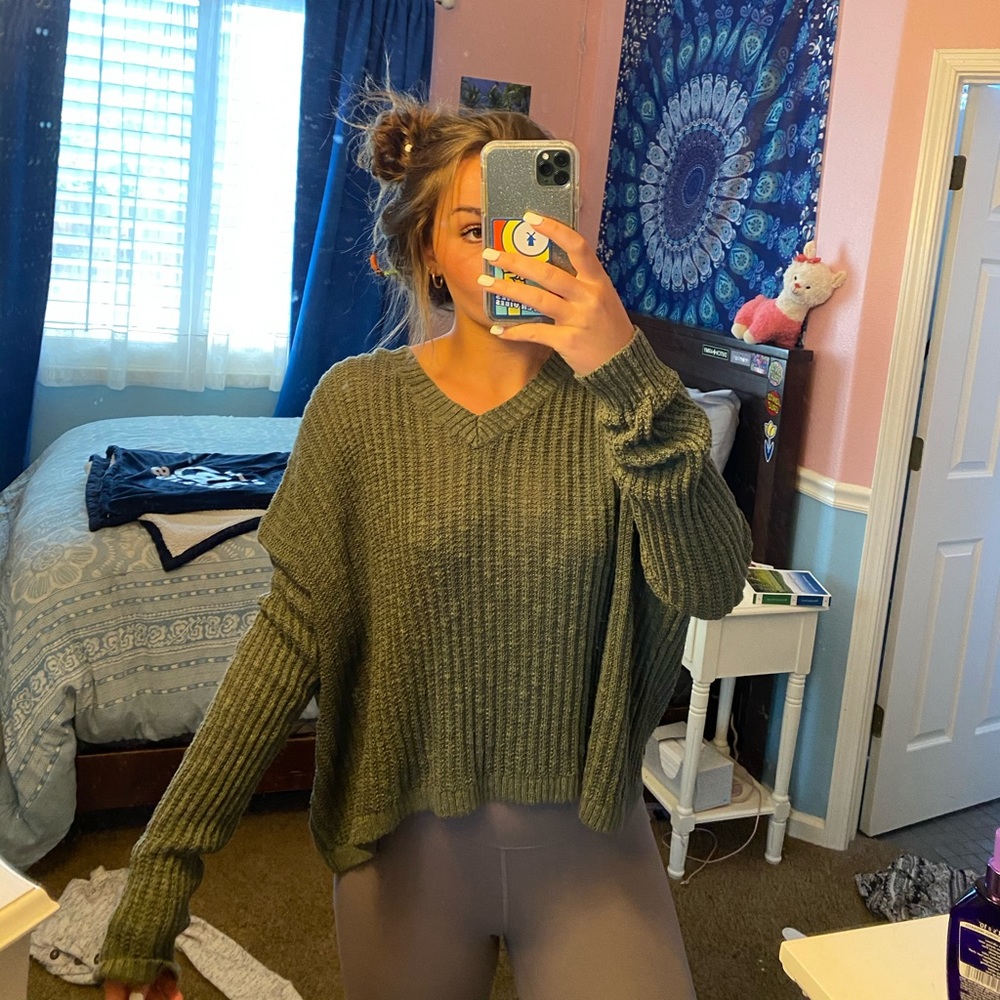 Oversized Holister Sweater V neck size medium